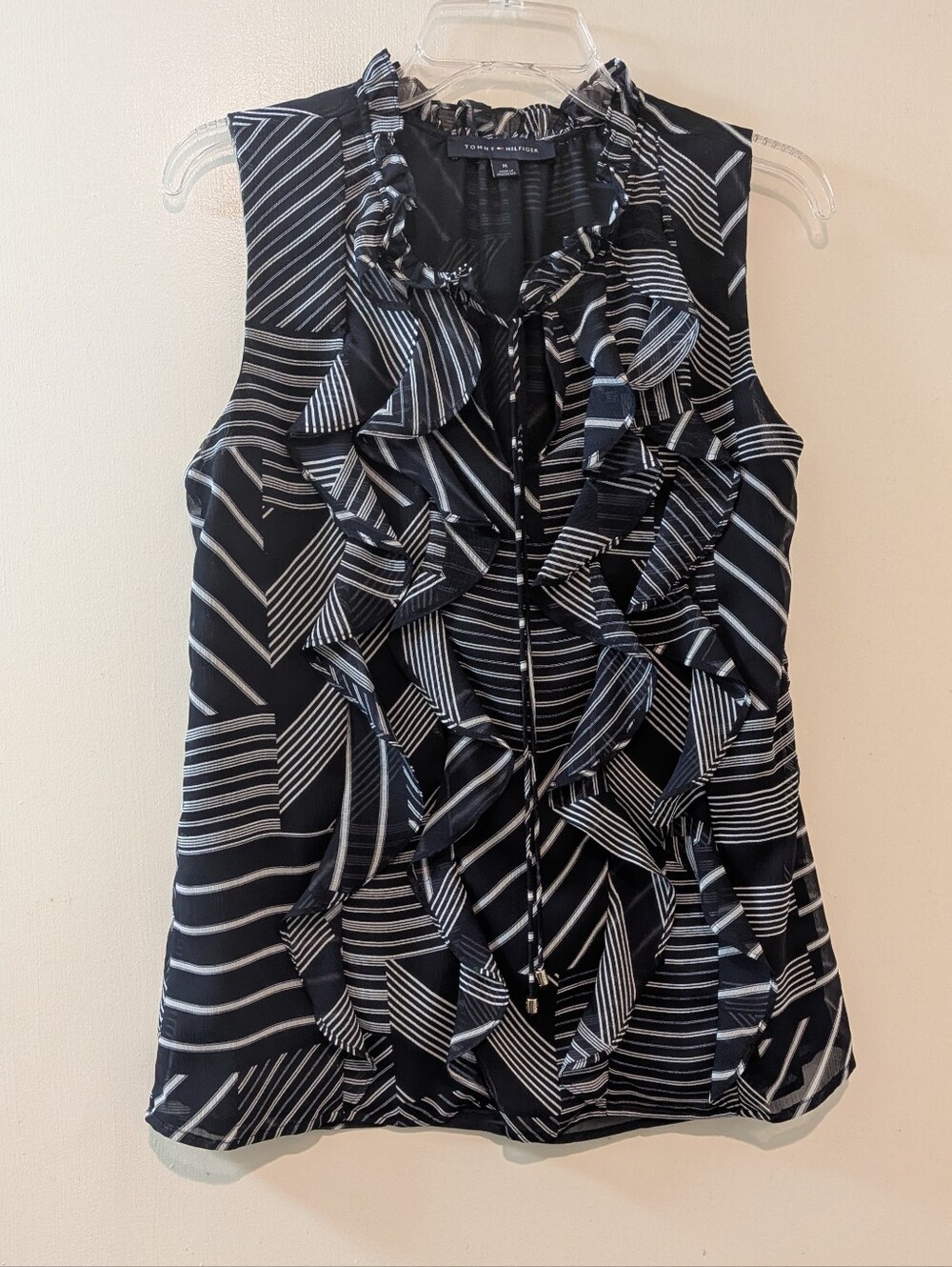 Tommy Hilfiger Sleeveless Ruffle Front Navy & White Geometric Top size M